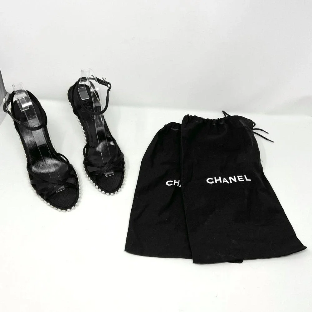 Chanel 2004 Vintage Heels‎ Black Satin Pearl 38.5 Y2K Karl Lagerfeld - Picture 9 of 10